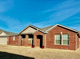 1805 Ritz St, Clinton, OK 73601