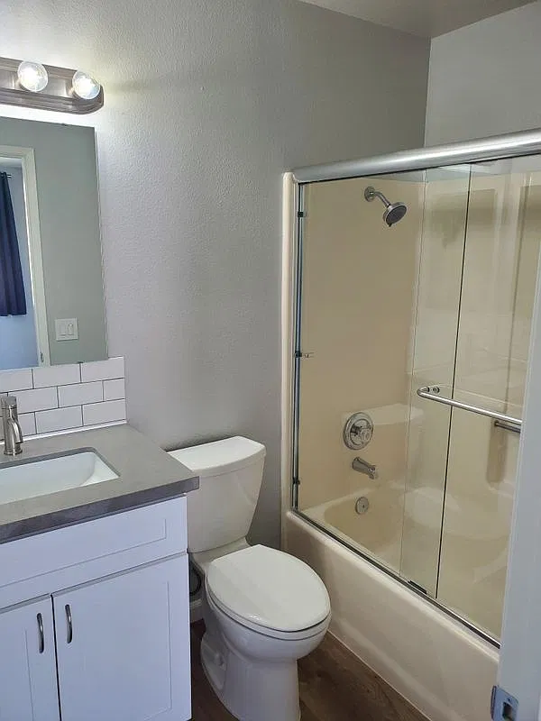 2 bed, 2.0 bath, 980 sqft, $2,450 — Photo 4