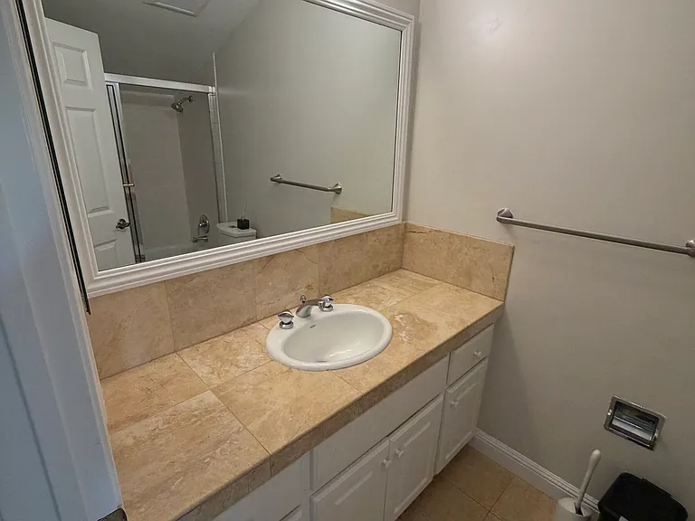 186 Beach Park Blvd — Photo 17
