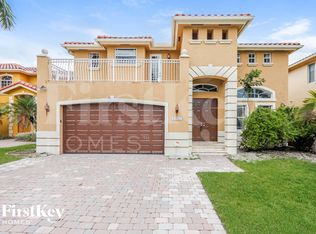 16493 SW 66th St, Miami, FL 33193