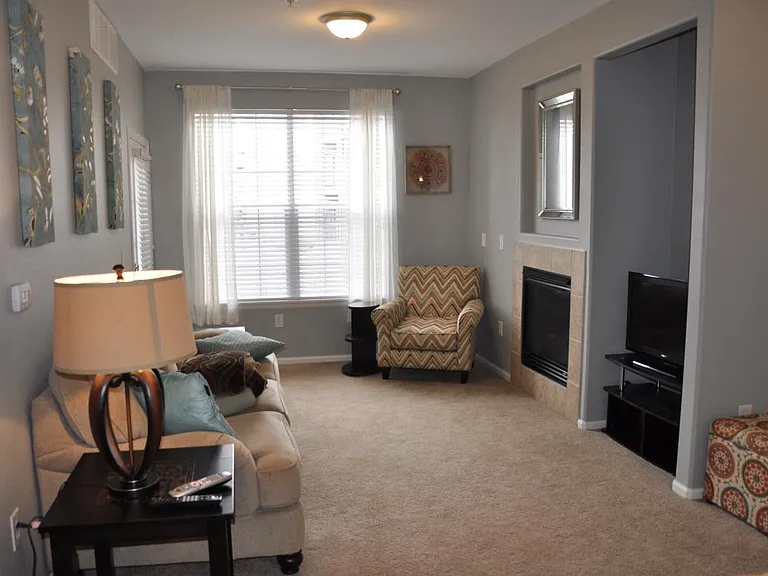 1465 Blue Sky Cir — Photo 4