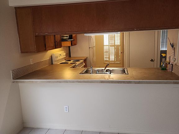 5th image of 309 N Cervidae Dr