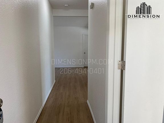 4th image of 869 S 41st St APT 2