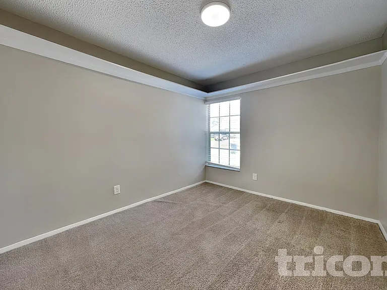 13344 Laraway Dr — Photo 13