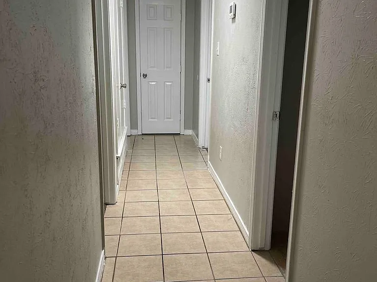 114 Shadybrook Dr — Photo 7