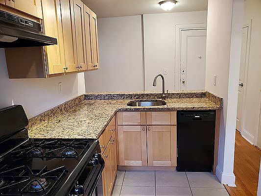 4th image of 75-05 113th St #2C