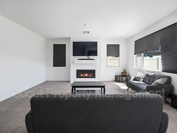 4th image of 35157 Gamay Way