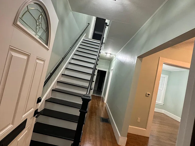 151 Beech St — Photo 8