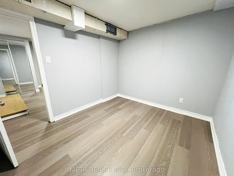 1909 Poppy Ln #BASEMENT — Photo 7