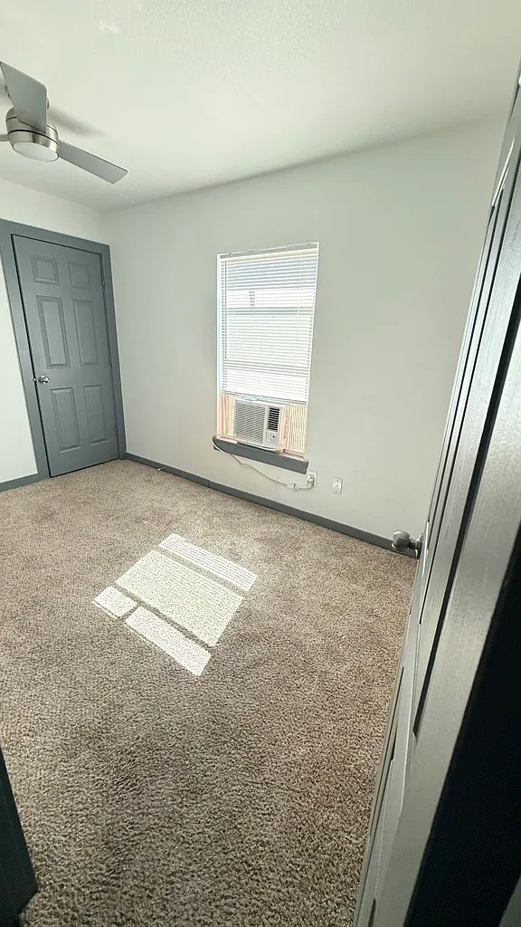 Charming 2-Bed Single Family Home in Arlington, TX — Photo 4