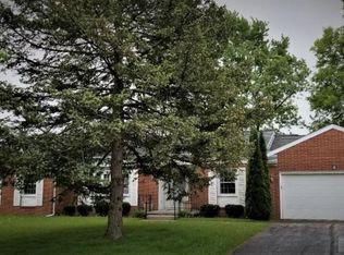 1133 Pelton Rd, Fostoria, OH 44830