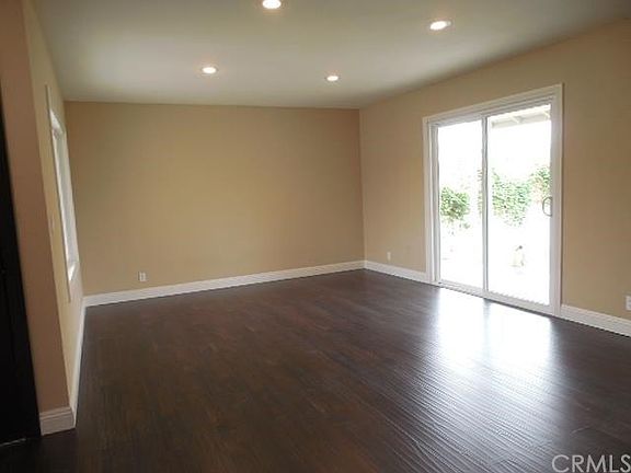 4th image of 11065 Chadsey Dr