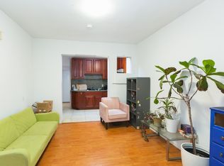 322 Lisbon St #B1, San Francisco, CA 94112