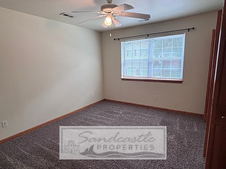 2190 Freedom St #2190 — Photo 7