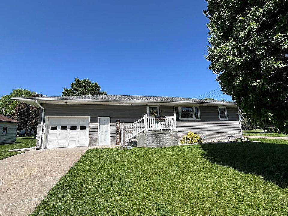 107 N 6th St, Battle Creek, NE 68715 | Zillow