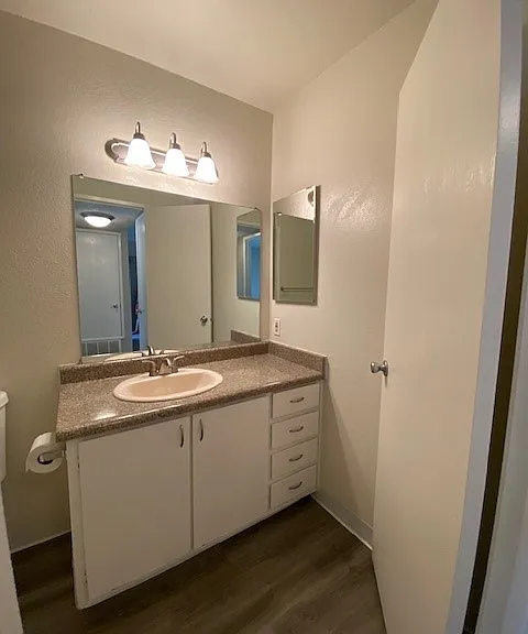 Sierra Woods Apartments — Photo 21