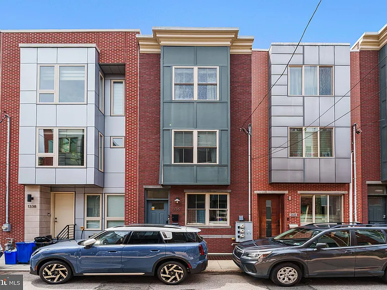 1336 S Bouvier St #B — Photo 24
