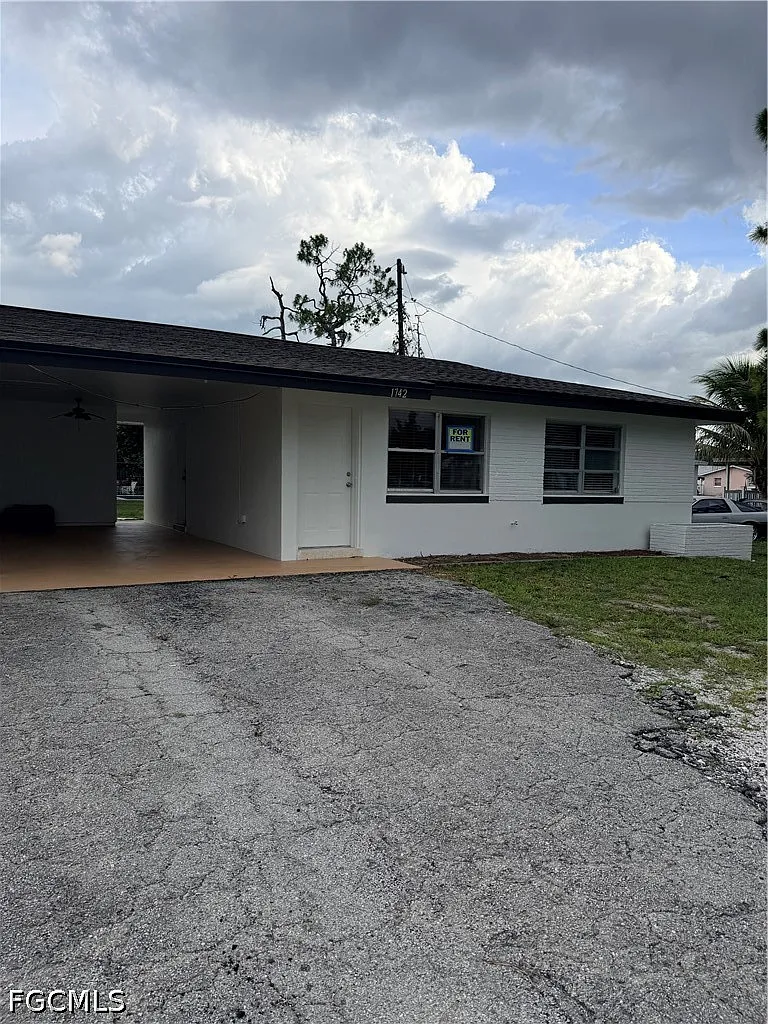 2 bed, 2.0 bath, 780 sqft, $1,250 — Photo 1
