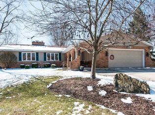 872 Okolona Ct, Naperville, IL