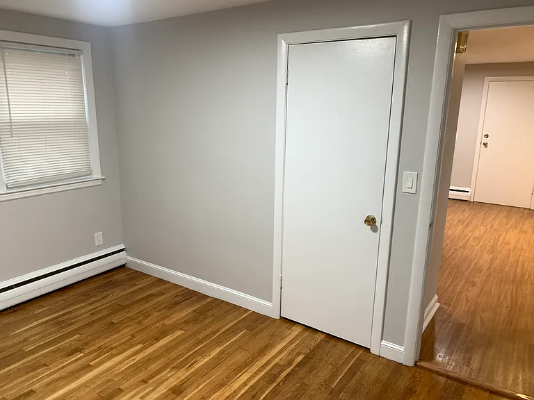 585 Sea St #3 — Photo 12