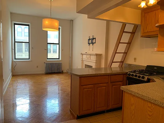 Rented by Corcoran | media 10