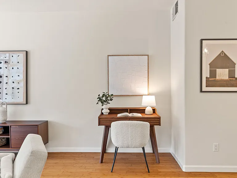 128 El Camino Real #101 — Photo 14