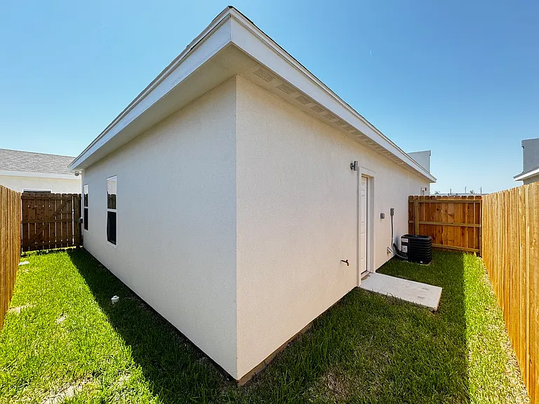 4209 La Vista Ave #3 — Photo 8