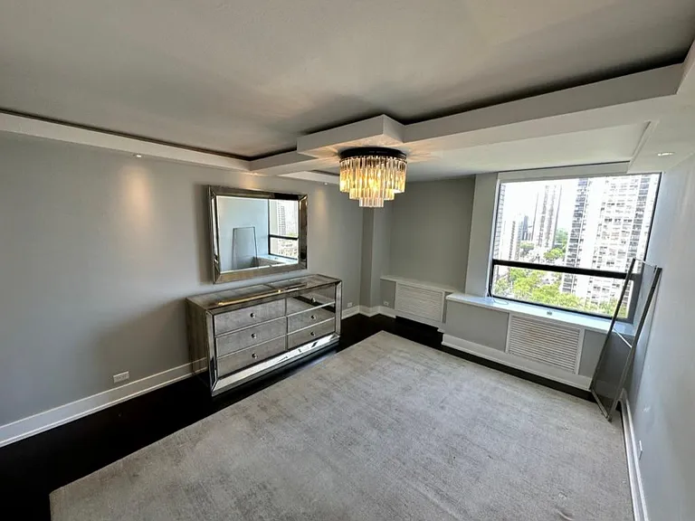 1360 N Sandburg Ter #2012C — Photo 21