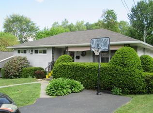 815 Walnut St, Mayfield, PA 18433