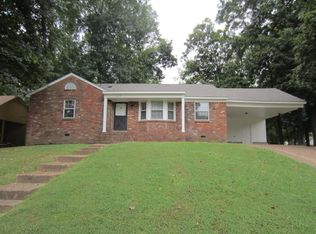 3129 Kenneth St, Memphis, TN 38128