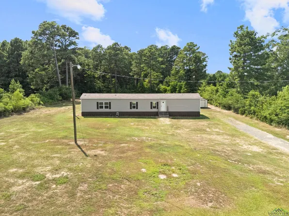 451 Peppermint Ln, Waskom, TX 75692