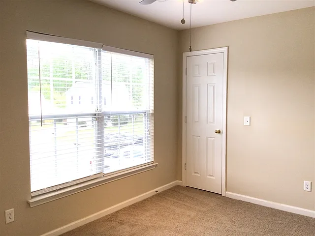 250 Border Rd — Photo 23