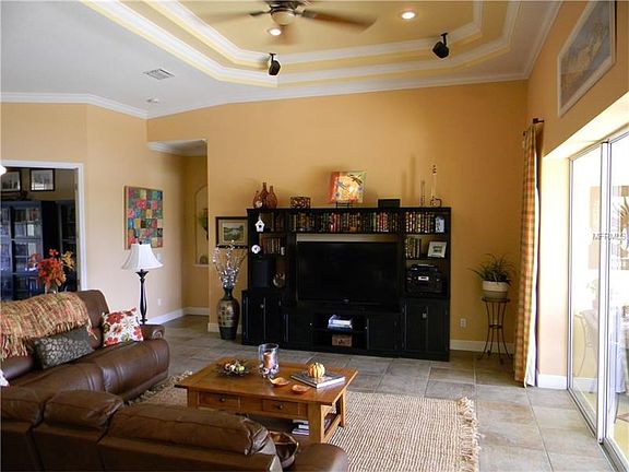 3rd image of 1526 Creek Nine Dr