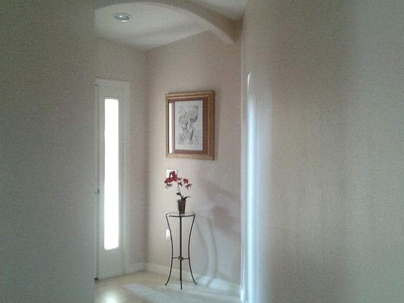 4th image of 315 Monaco Dr