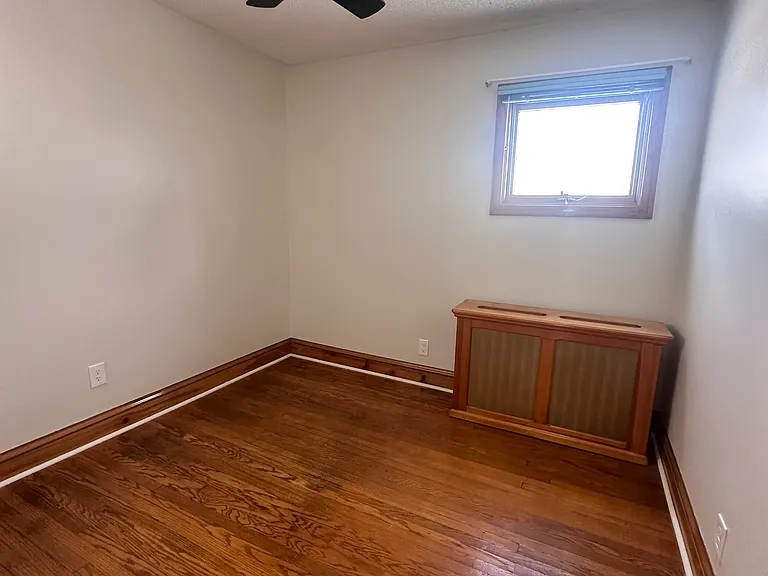 305 S Ogden St — Photo 17