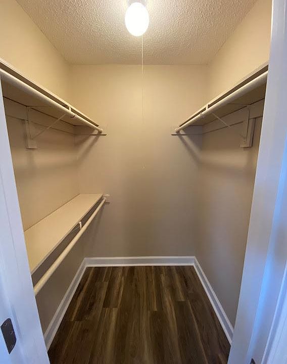 1st image of 34 Laiken Ct