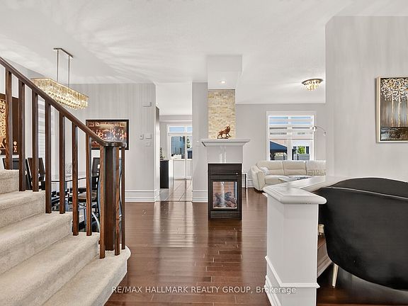 5th image of 433 Cooks Mill Cres