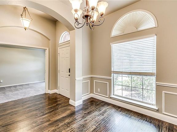 4th image of 8017 Alderwood Dr
