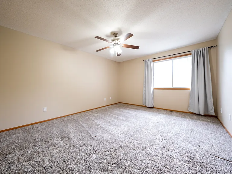 2750 Mallard Dr — Photo 11