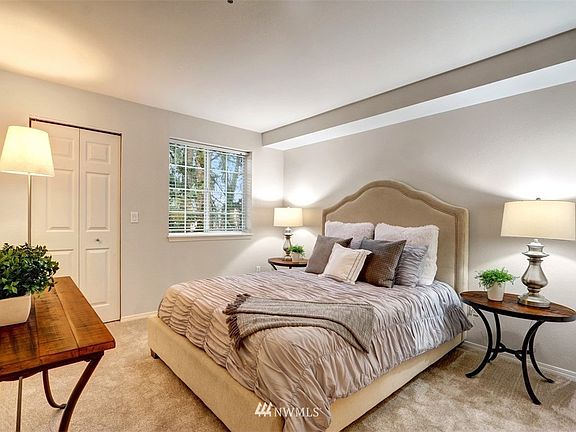 5th image of 2500 118th Ave SE APT 16-201