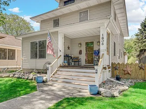 1806 Michigan Ave, La Porte, IN 46350