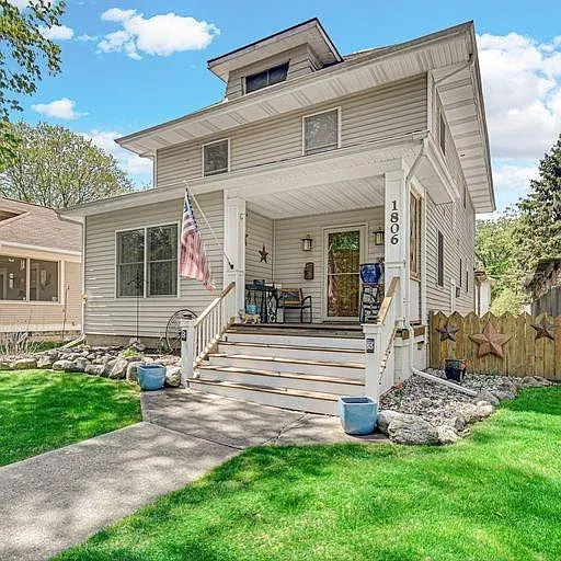1806 Michigan Ave photo 1