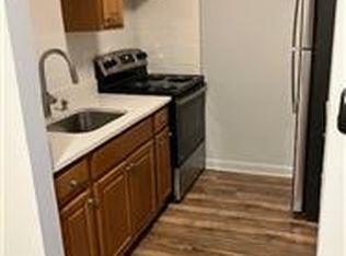 346 Lincoln St APT 6, Waltham, MA 02451