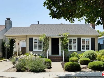 9044 Olin St, Los Angeles, CA, 90034