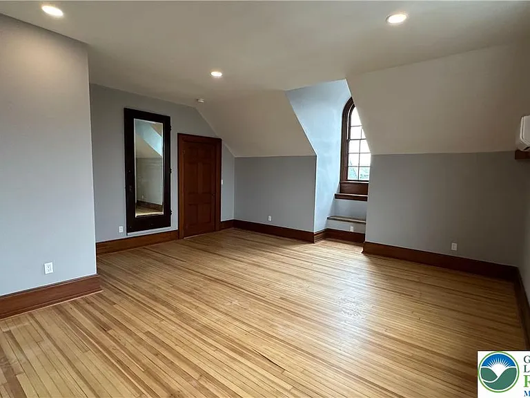 214 Spring Garden St #PENTHOUSE — Photo 20