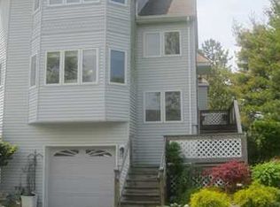 396 Begonia Ct #39E6, Toms River, NJ