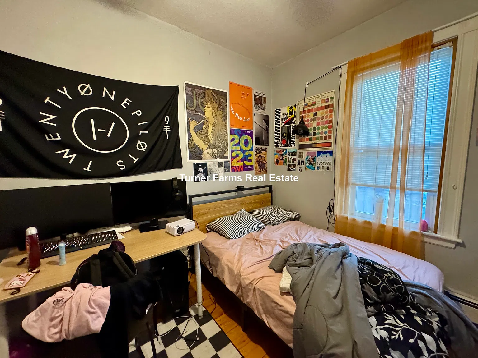 4 bed, 9999 sqft, $6,800 — Photo 4
