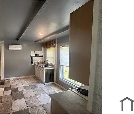 3 bed, $945 — Photo 3