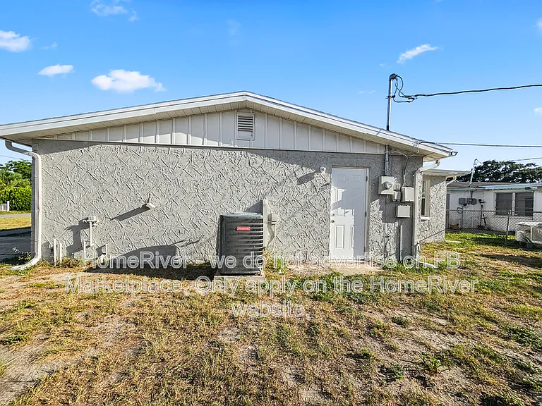 12809 College Hill Dr — Photo 20