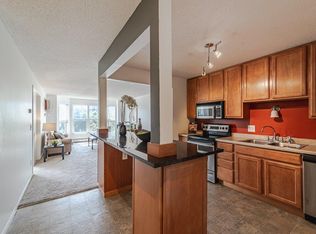 720 3rd Ave NE APT 202, Minneapolis, MN 55413